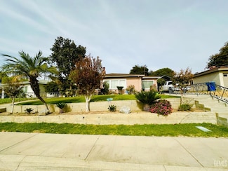 3020 Horace Mann Ave, Bakersfield, CA 93306