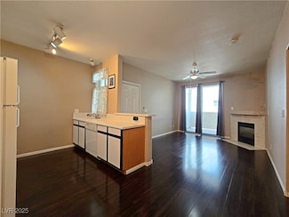 4960 Harrison Dr Unit 112, Las Vegas, NV 89120