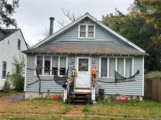 2206 Caroline St, Utica, NY 13502