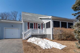 47 Maple Ridge Rd, Seabrook, NH 03874
