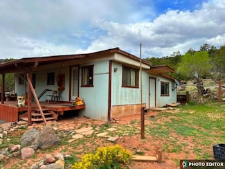 14 Loren Ln, Quemado, NM 87829