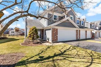 6512 Barclay Ct, Downers Grove, IL 60516