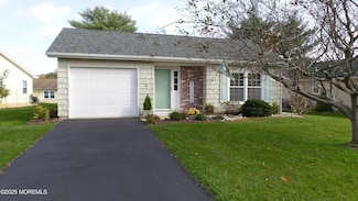 4 Olympus Way, Brick, NJ 08724