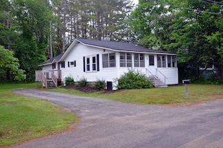 10 Stevens St, Norway, ME 04268