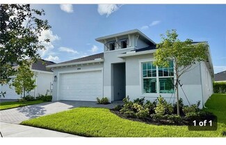 1204 SE Woodbine Rd, Port Saint Lucie, FL 34984