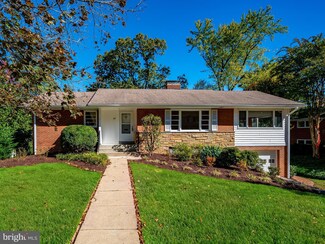 7001 Clemson Dr, Alexandria, VA 22307