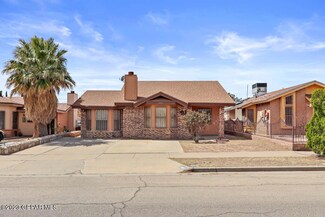 9818 Gifford Dr, El Paso, TX 79927