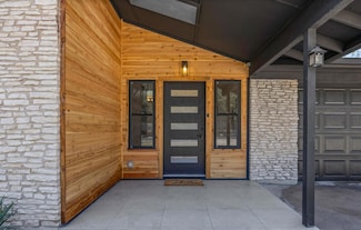 2007 Matthews Ln, Austin, TX 78745