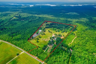 31 Dougherty Dr, Cross Hill, SC 29332
