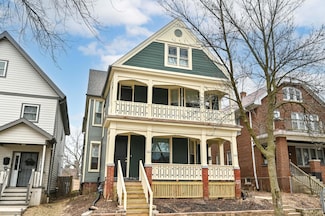 2464 N Dr William Finlayson St, Milwaukee, WI 53212