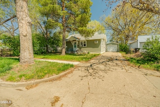 217 N 19th St, Bismarck, ND 58501