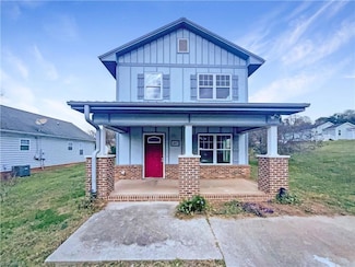621 Liberia St, Winston Salem, NC 27127