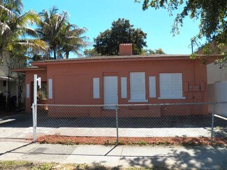 1112 NW 5th St, Miami, FL 33128