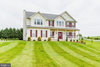 2828 Snydersburg Rd, Hampstead, MD 21074