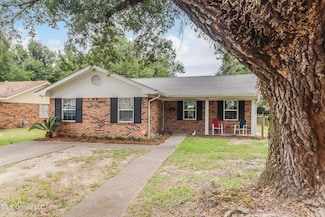 492 Weaver Ave, Gulfport, MS 39507