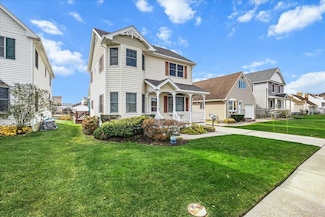 16 Gibbs Rd, Amityville, NY 11701