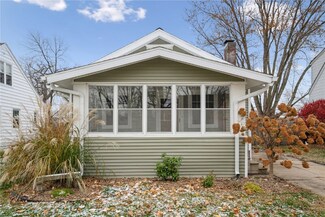 1617 Wildwood Dr NE, Cedar Rapids, IA 52402