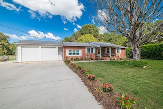 793 Old Bushy Branch Rd, Manchester, TN 37355