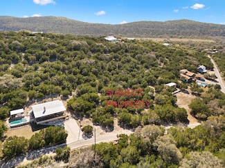 000 Canyon Oaks Dr Unit 7, Concan, TX 78838