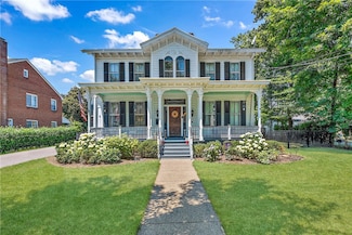 335 Chestnut St, Sewickley, PA 15143