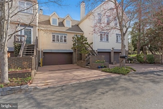 12 Lexington Ct, Princeton, NJ 08540