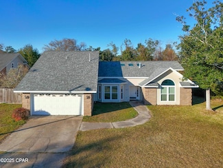 807 Plantation Way, Panama City, FL 32404