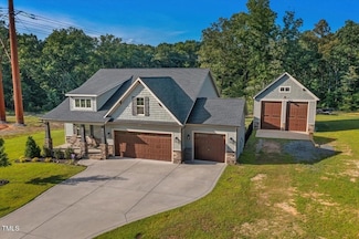 178 Greenwich Dr, Sanford, NC 27330