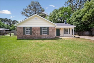 9231 Colt Dr, Semmes, AL 36575