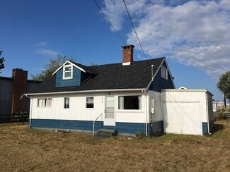 729 Marine Dr, Point Roberts, WA 98281