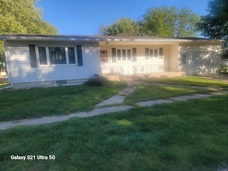 301 6th Ave, Royal, IA 51357