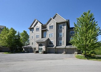 8140 Stonegate Dr, Champion, PA 15622