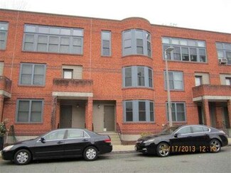 17 Ellingwood St, Roxbury Crossing, MA 02120