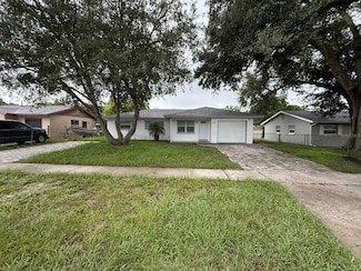 10 E Celeste St, Apopka, FL 32703