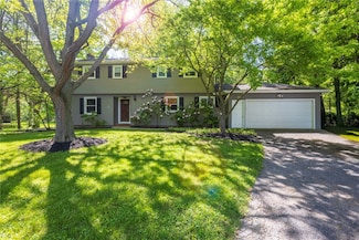 305 Warren Ave, Rochester, NY 14618