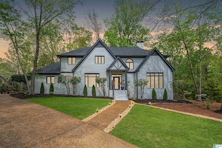 1123 Lake Forest Cir, Birmingham, AL 35244