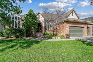 2550 N Rosemont Ct, Wichita, KS 67228