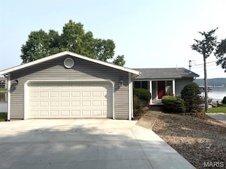 63 Rock Dove Ln, Lake Ozark, MO 65020