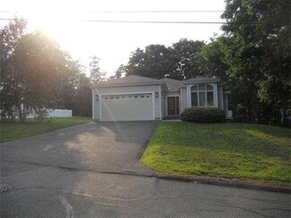 42 Winter St, Nahant, MA 01908
