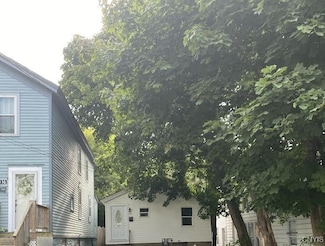 58 Liberty St, Oswego, NY 13126