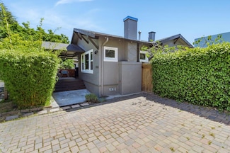 1833 Brandon St, Oakland, CA 94611