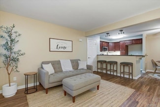 5402 Balboa Arms Dr Unit 345, San Diego, CA 92117