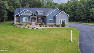 2794 W Lydius St, Schenectady, NY 12306