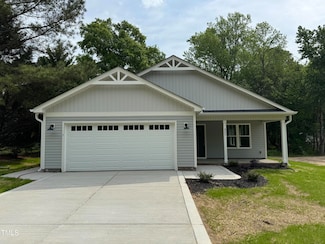 321 S Main St, Four Oaks, NC 27524