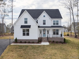 13513 Pinstone Ct, Midlothian, VA 23112