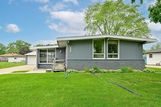 5839 S Madeline Ave, Milwaukee, WI 53221