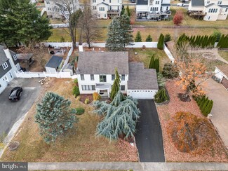 1018 Longfield Rd, Southampton, PA 18966