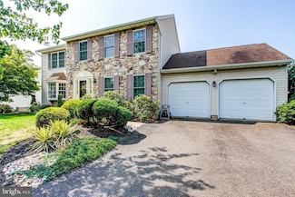 104 Billingsley Dr, Chalfont, PA 18914