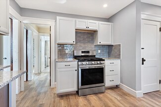 64 Beaumont St Unit 1, Dorchester Center, MA 02124