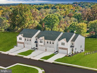 47 Painters Way, Pottstown, PA 19465