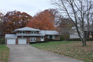 122 Forest Dr, Darlington, PA 16115
